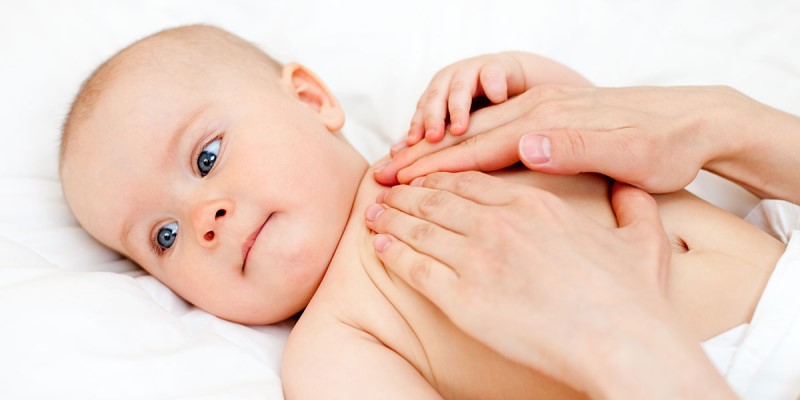Cách massage cho bé sơ sinh: Kích thích phát triển và tăng cường sức khỏe 10 Cách massage cho bé sơ sinh: Kích thích phát triển và tăng cường sức khỏe