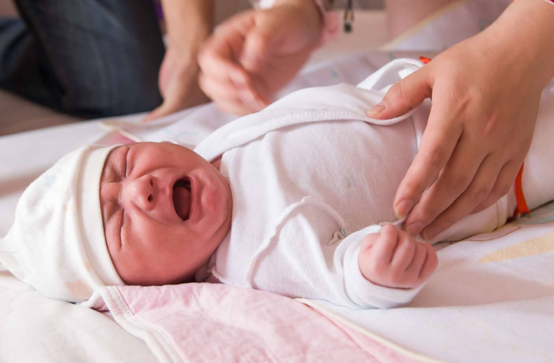 Vượt qua những thử thách trong giai đoạn nuôi con sơ sinh