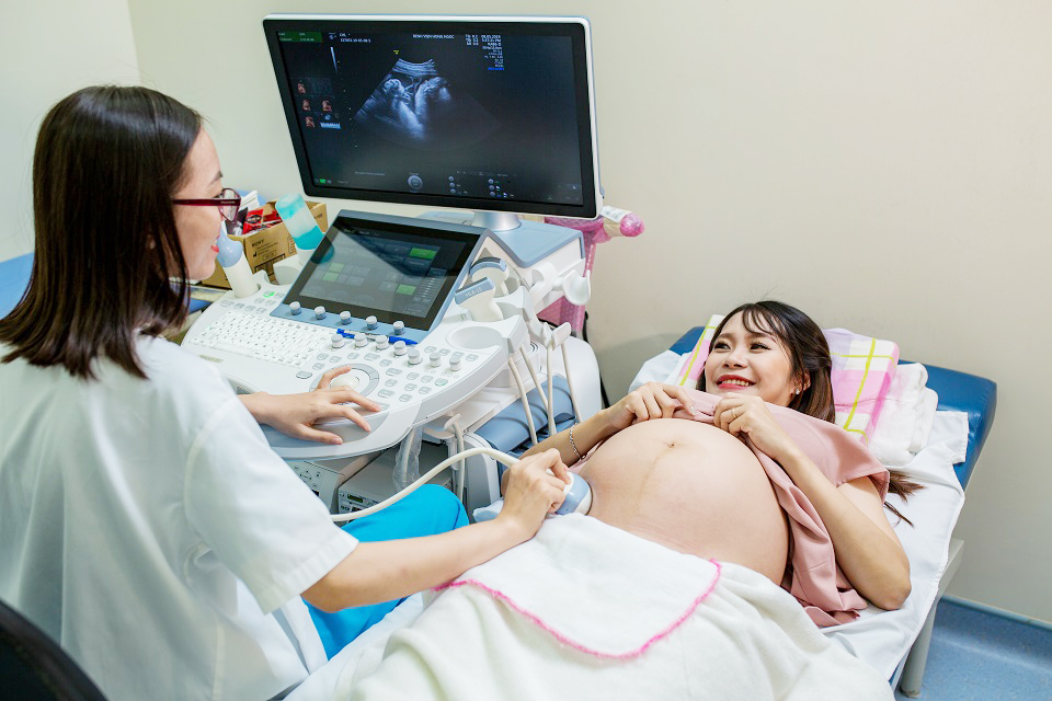 Chuẩn bị cho ngày sinh: Mẹ bầu cần lưu ý gì trong 3 tháng cuối thai kỳ?