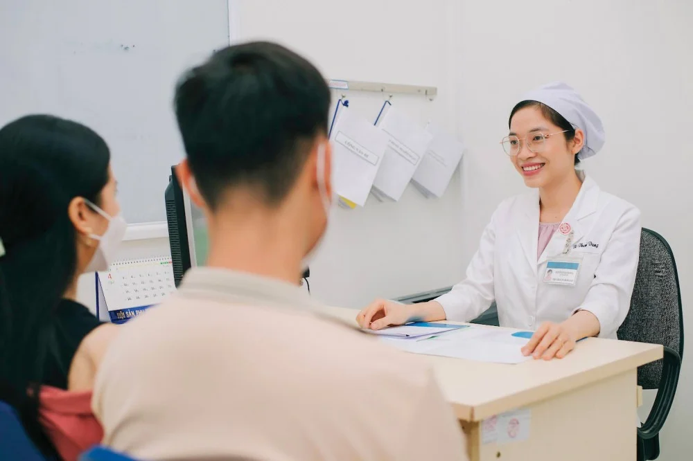 Khám hiếm muộn có đau không? Có cần xét nghiệm phức tạp không?