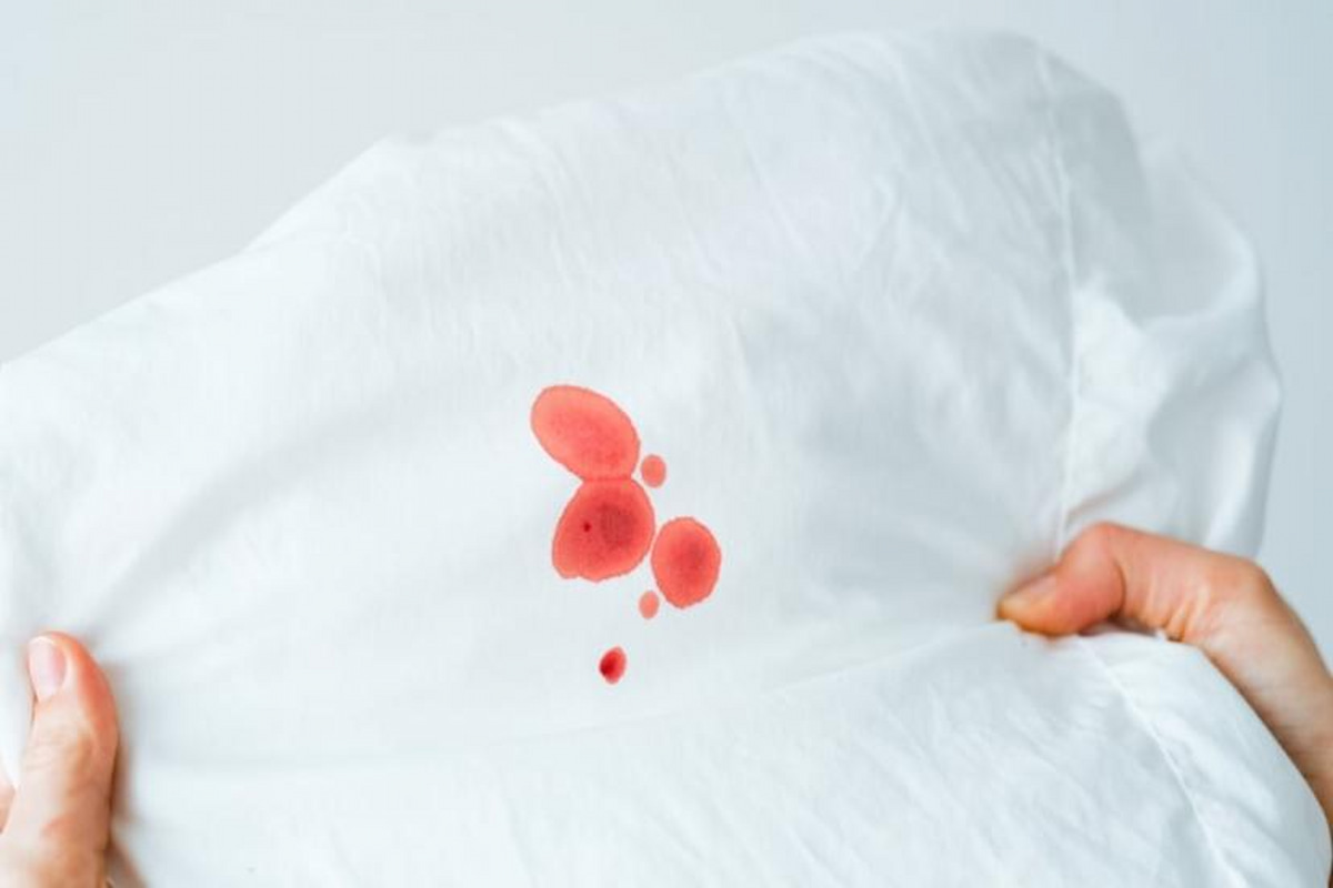 Ra máu sau quan hệ – Dấu hiệu cảnh báo bệnh lây truyền